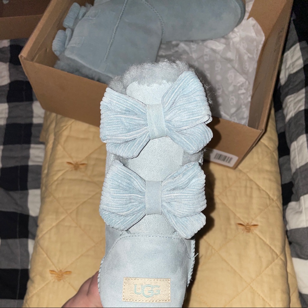 Corduroy Bailey Bow Uggs